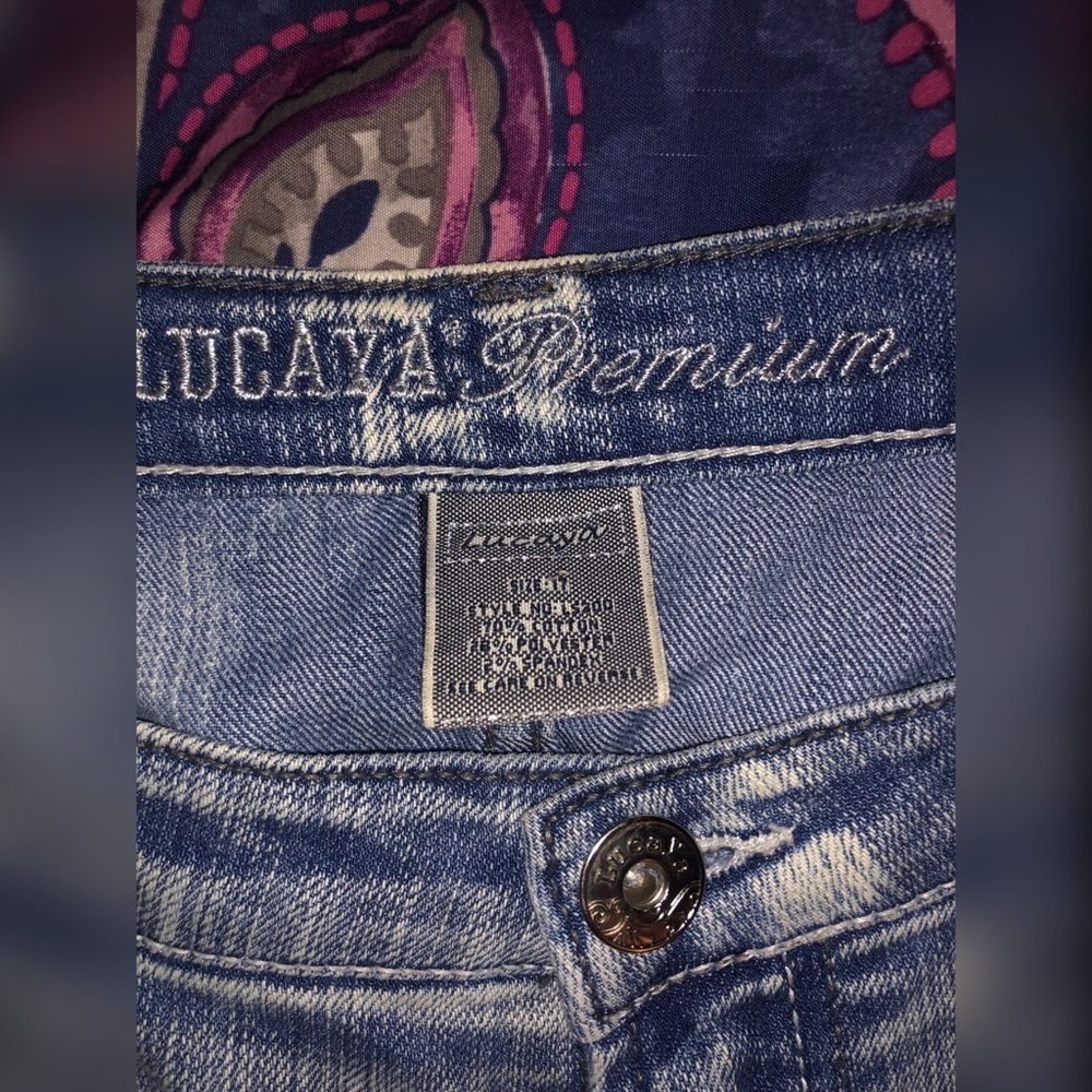 Skinny Jean - Picture 3 of 3